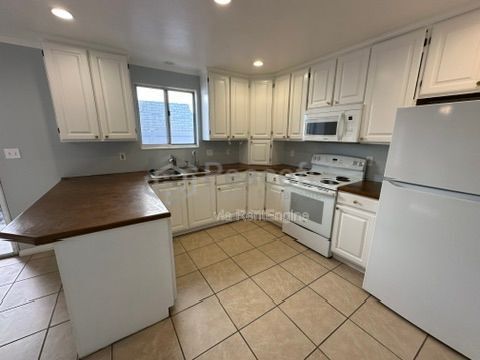 Photo - 1455 E 1440 S