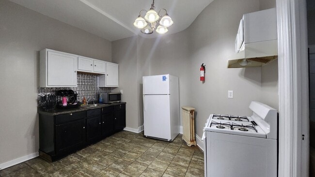Photo - 363 Prairie St Unidad 4