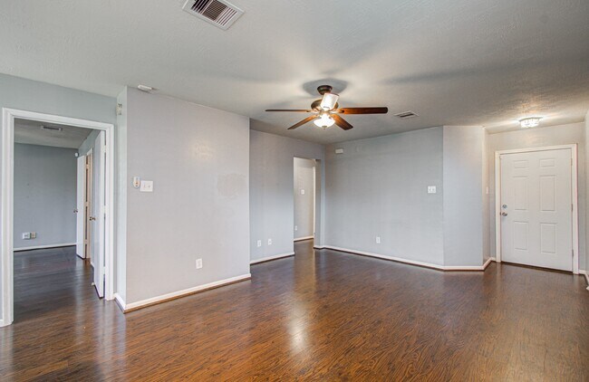 Photo - 19134 Yellow Thrush Dr