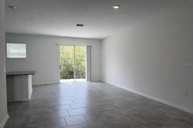 Photo - 7436 Stone Crk Trl