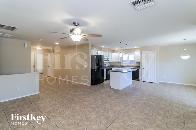 Photo - 7015 S 43rd Dr