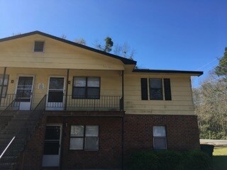 Photo - 824 S Main St