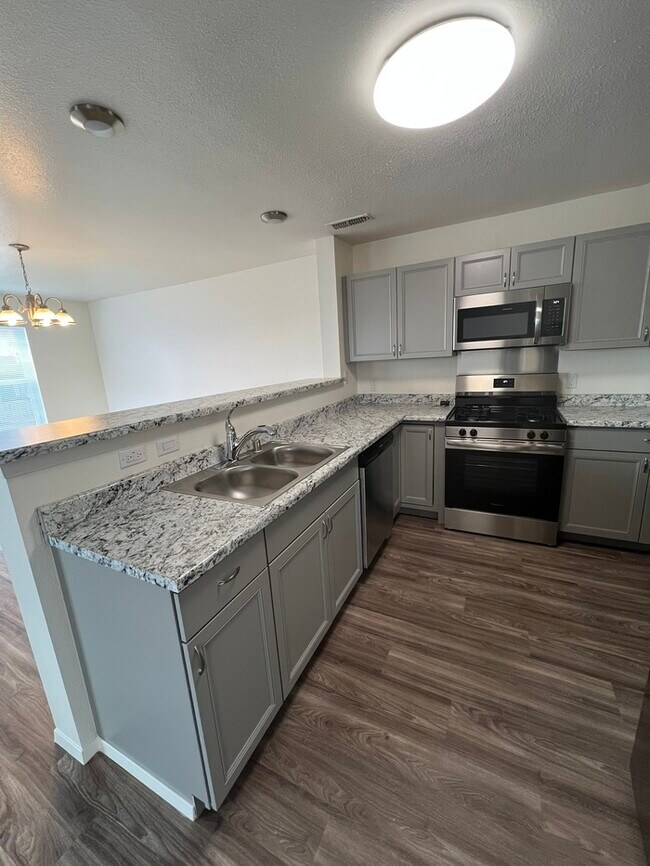 Photo - 1151 Dakota Dr