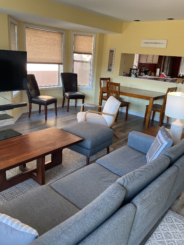 Photo - 460 Moonridge Dr