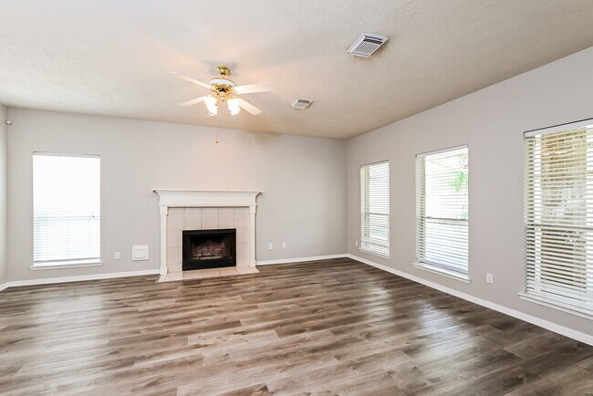 Photo - 2634 Vermillion Dr