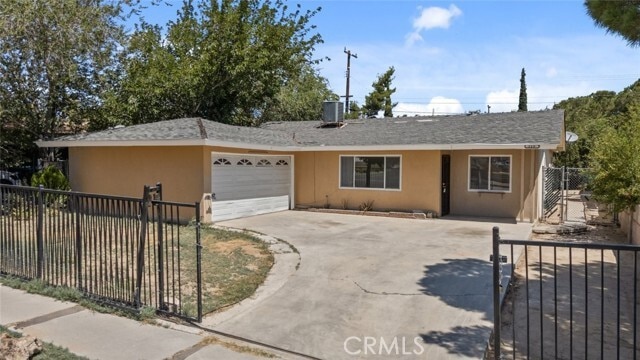 Building Photo - 329 E Ave R7 Rental