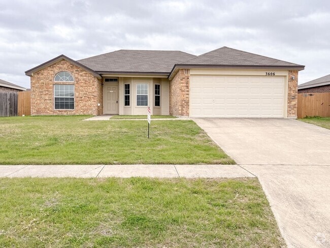 Building Photo - Available NOW!!!! This charming 1 story, 3... Rental