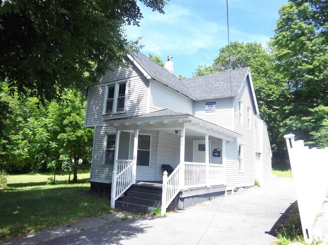 Building Photo - 109 Westcott St Rental