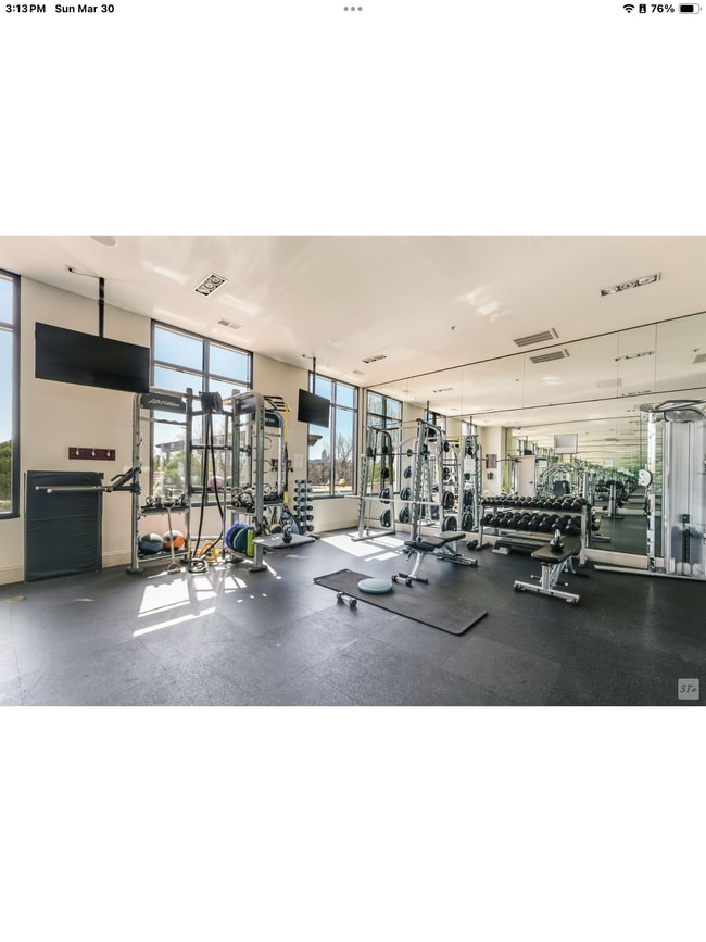 Photo - 2277 Peachtree Rd NE Unit 811