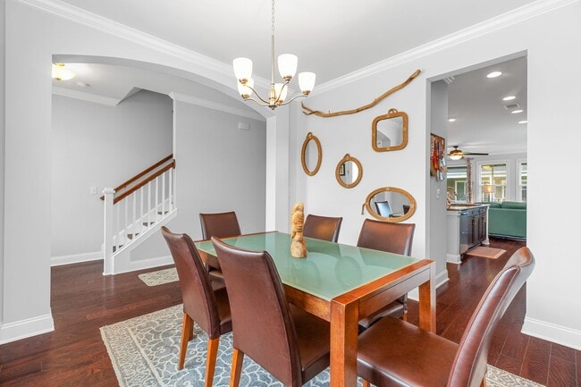 Photo - 1399 Berkshire Ave