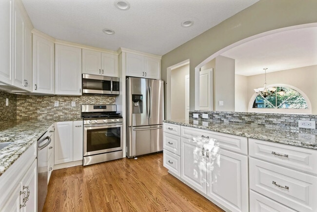 Building Photo - 3301 Shepherd Hills Dr Rental