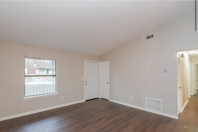 Photo - 9051 Homewood Dr