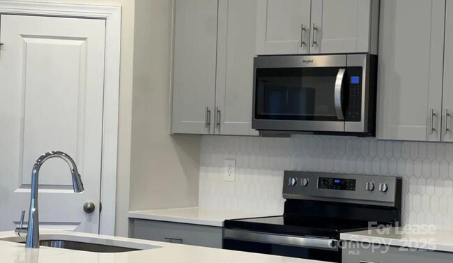 Photo - 3550 Backwater St Townhome
