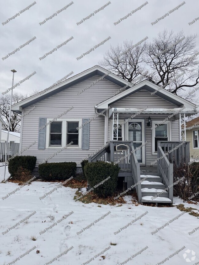 Building Photo - Hessville Ranch w/ Basement Rental