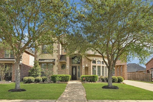 Building Photo - 28214 Churchill Ct
