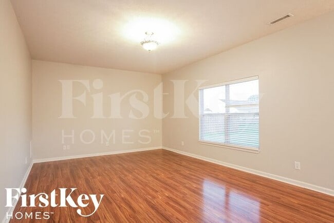 Photo - 1170 Highland Lake Way