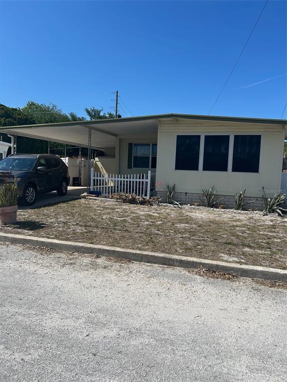 Photo - 2574 Arbelia St