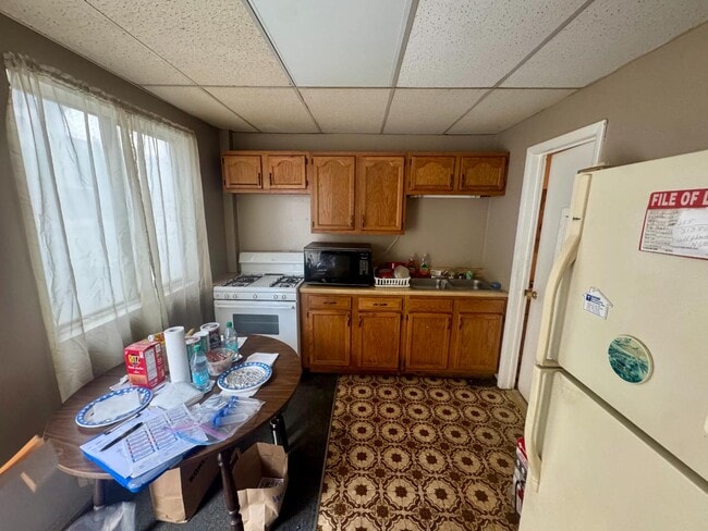 Photo - 503 N State St