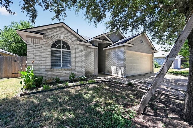 Photo - 14511 Oliphant St