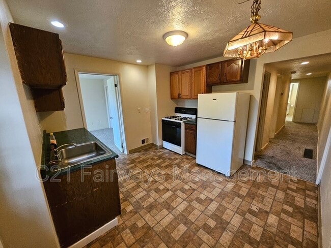 Photo - 535 3rd St