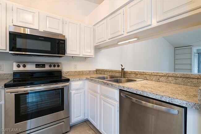 Photo - 2009 Pine Isle Ln Unit 2009