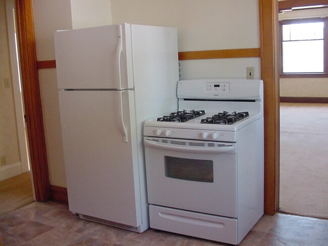 1411 26th Ave NE Unidad duplex 2nd floor