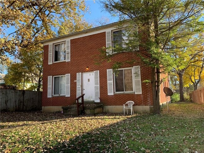 Photo - 1116 W Grand Ave Unit Apartment #1