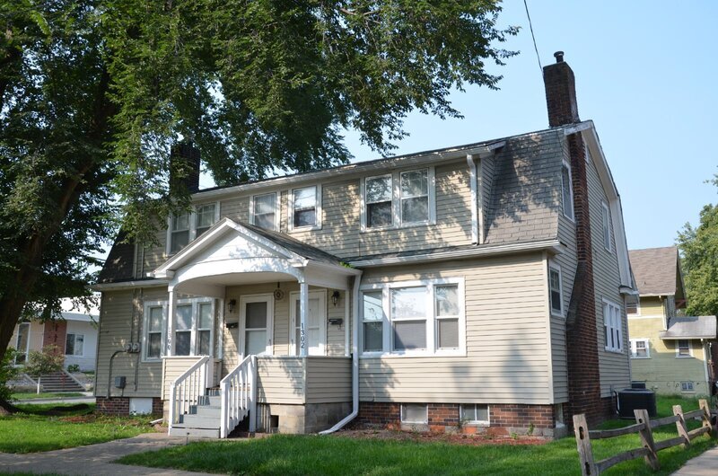 Photo - 1300 E 12th St