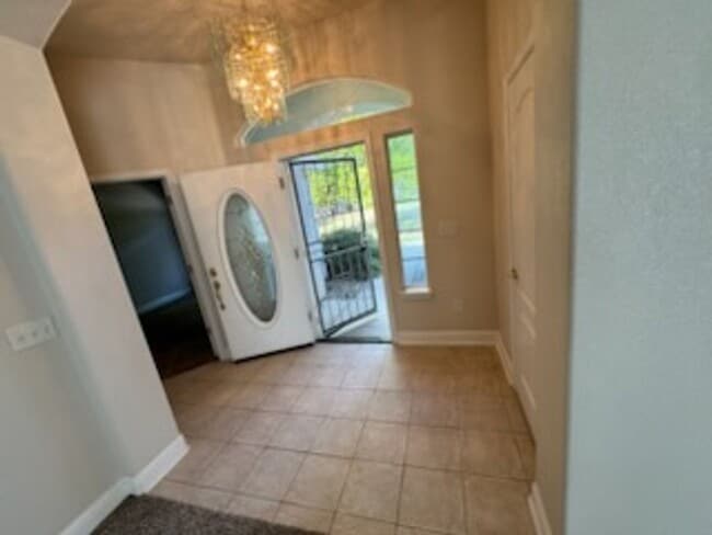 Photo - 3 Bedroom Home in Beautiful Lake California!