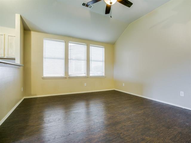 Photo - 1223 Mockingbird Dr