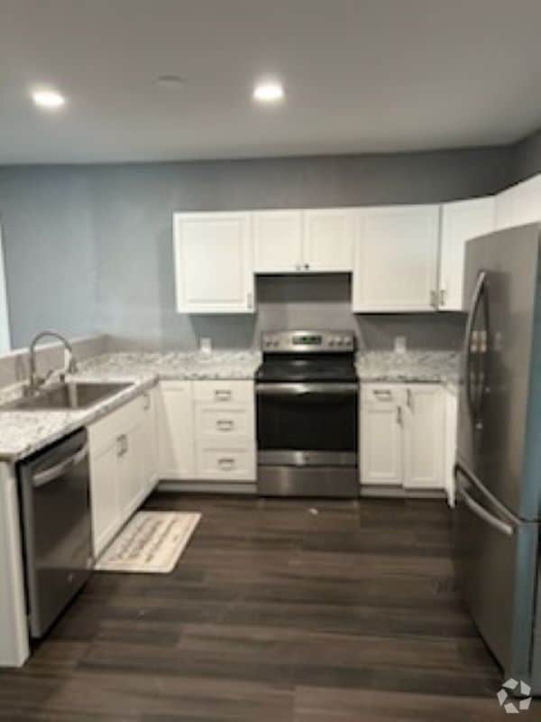 Building Photo - 2174 17th Ave S Rental