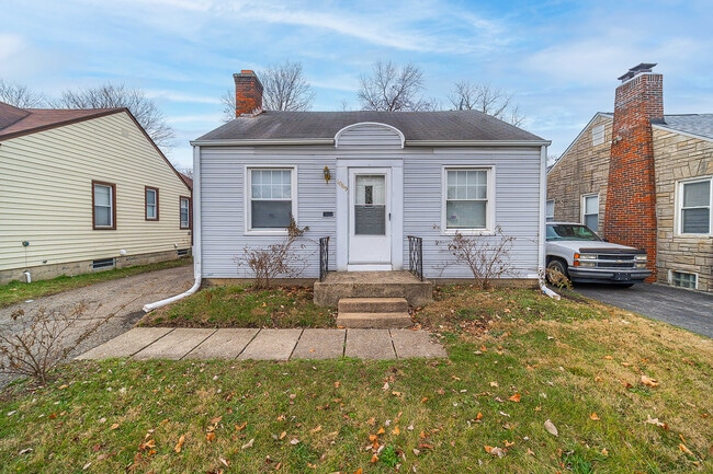 Photo - 1069 Fairwood Ave