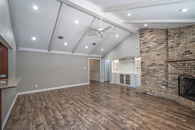 Photo - 17615 Swansbury Dr