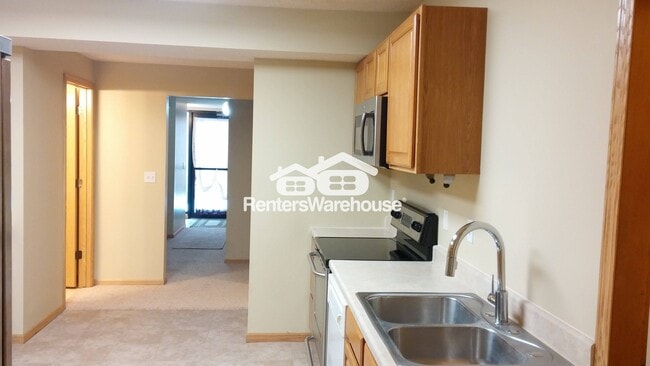 Photo - 127 S Cedar St