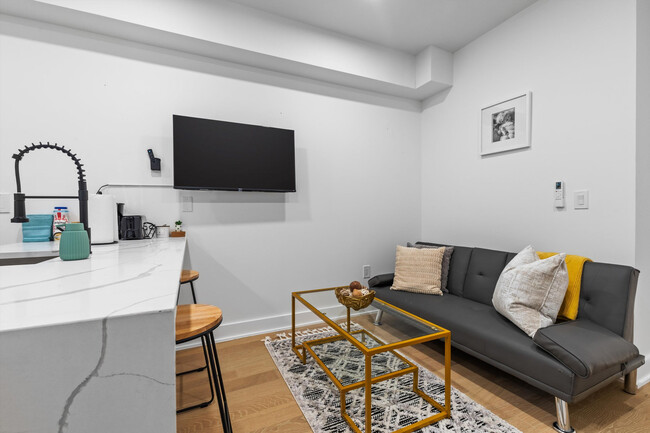 Building Photo - 1724 H St NE Rental