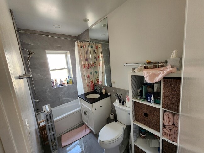 Photo - 4424-4432 N Wolcott Ave Unit 4430-2A