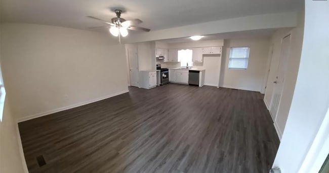 Photo - 601 Eastwood Dr