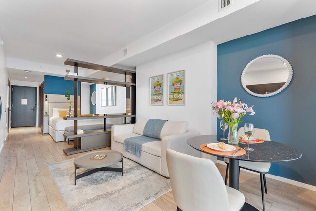 Photo - 398 NE 5th St Unidad ID1243870P