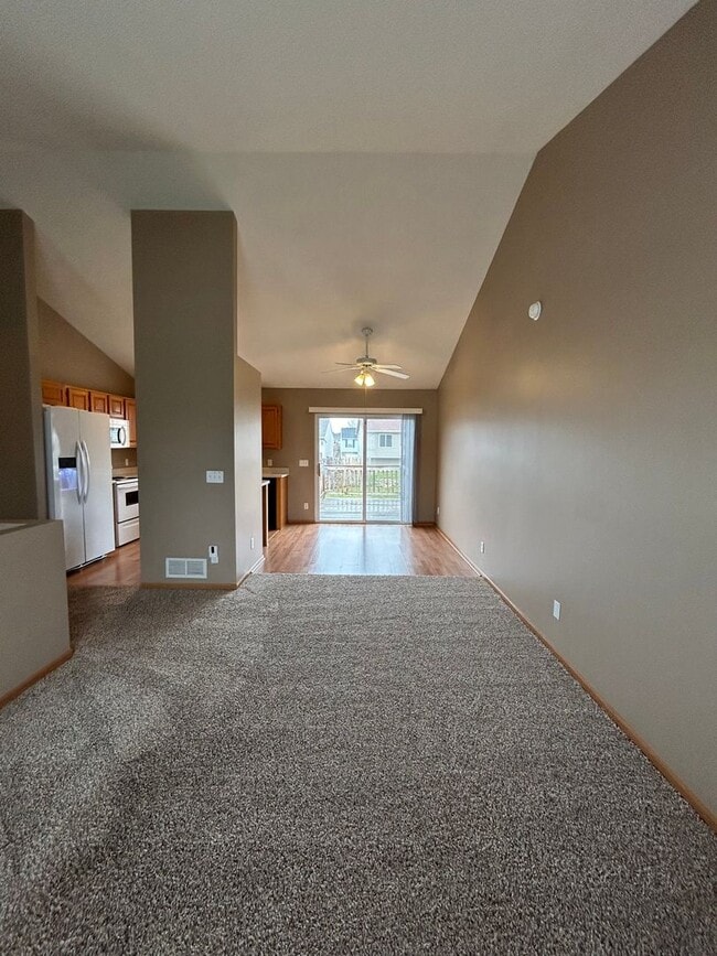 Photo - Spacious Millard Living with a Backyard You’ll Love