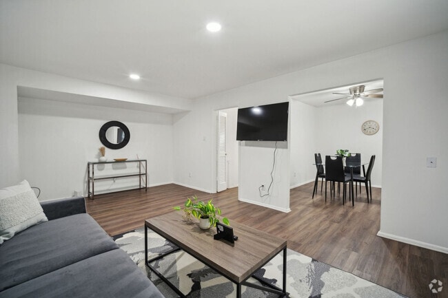 Building Photo - 104 Wharton Dr Rental