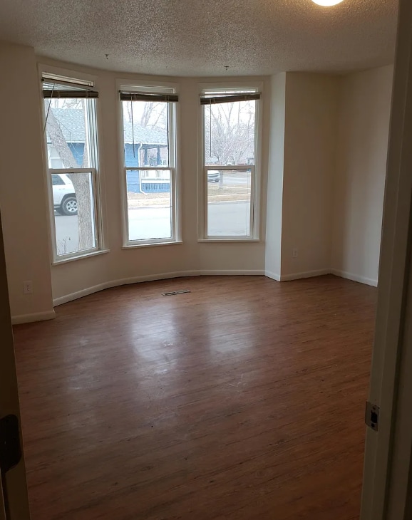 Photo - 804 E 7th St Unit A