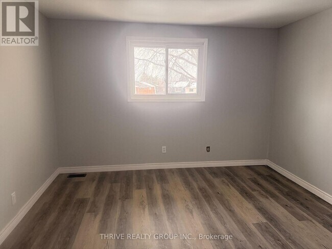 Photo - 57 Toulon Crescent