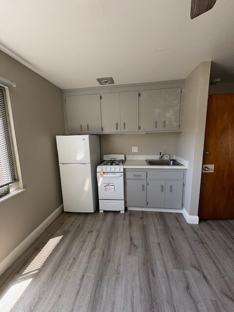 Photo - 5499 Claremont Ave Unit 2