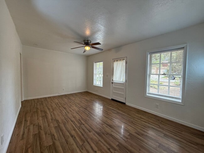 Photo - MOVE IN SPECIAL! CHARMING TRIPLEX UNIT LOCATED IN POPULAR OLD MILL DISTRICT