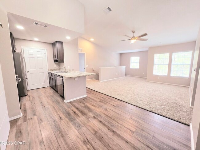 Photo - 1208 Lighthouse Rd