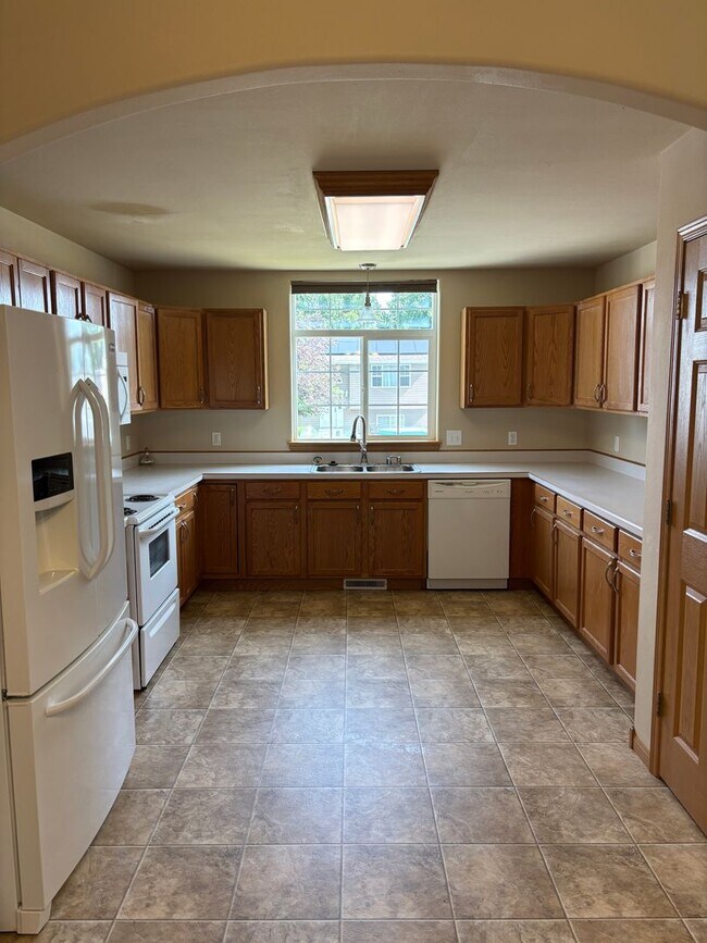 Photo - Large 4 bedroom home available!