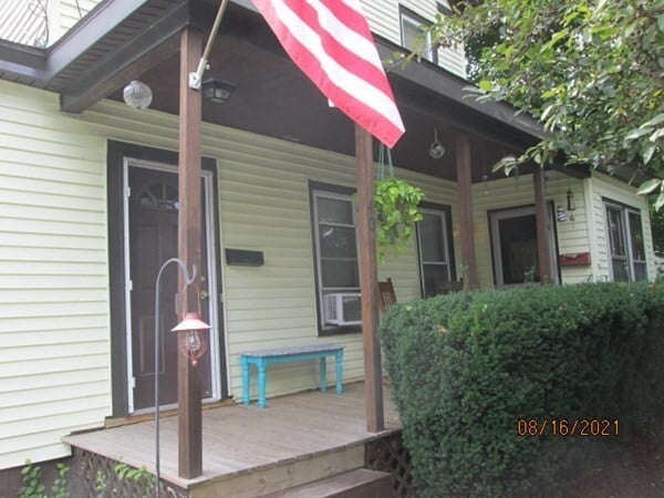 40 Central St Unit 2