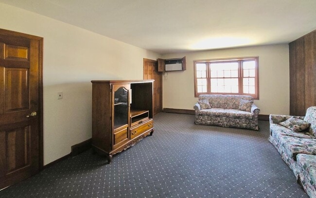 Photo - 574A Ave E Unit 2