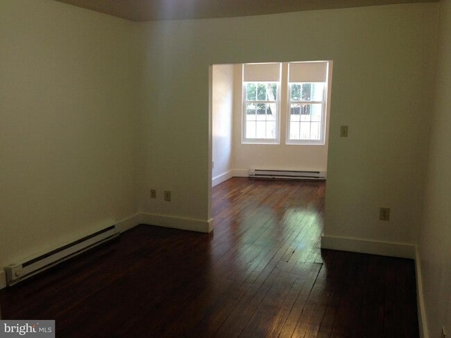 Photo - 514 W South St