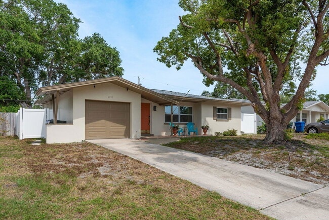 Building Photo - 2153 Pocahontas Dr Rental